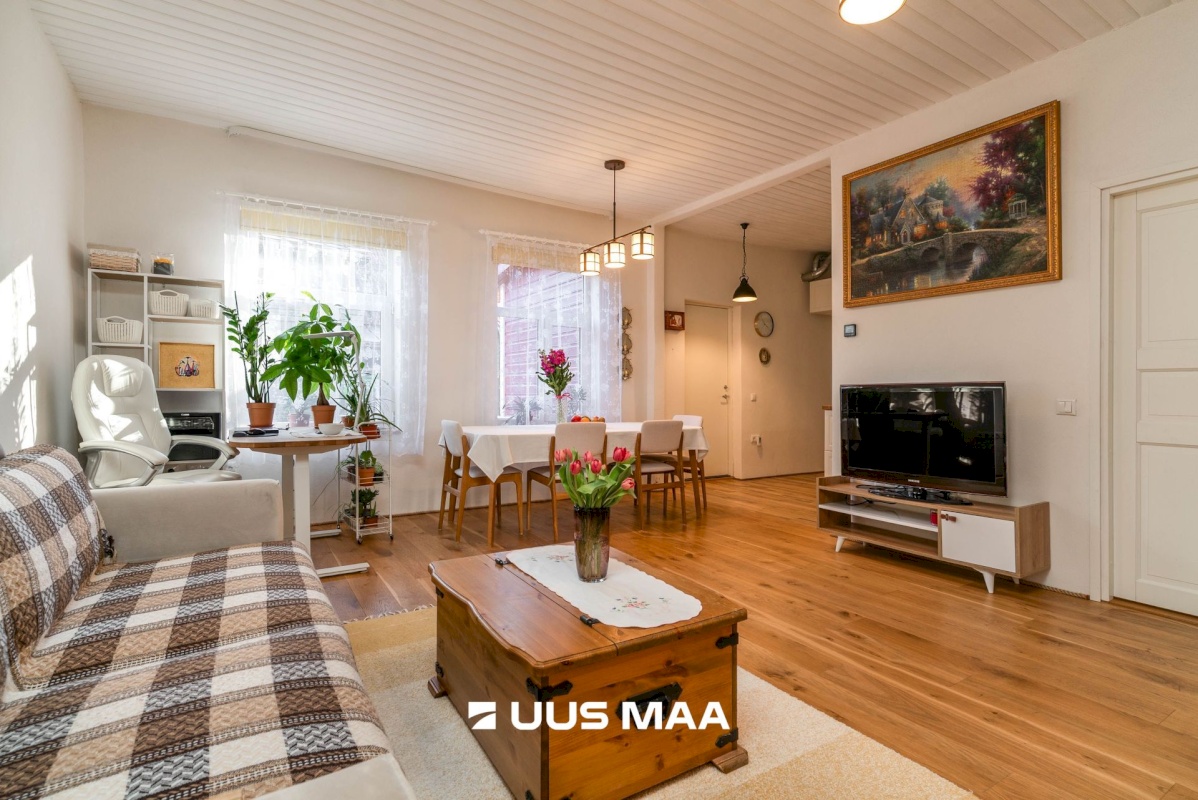 Viljandi linn, Kesklinn, Posti tn 23a