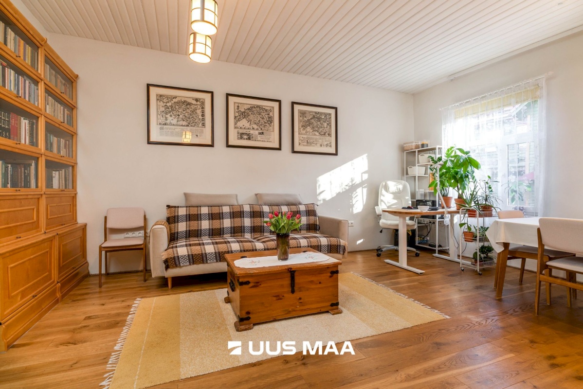 Viljandi linn, Kesklinn, Posti tn 23a