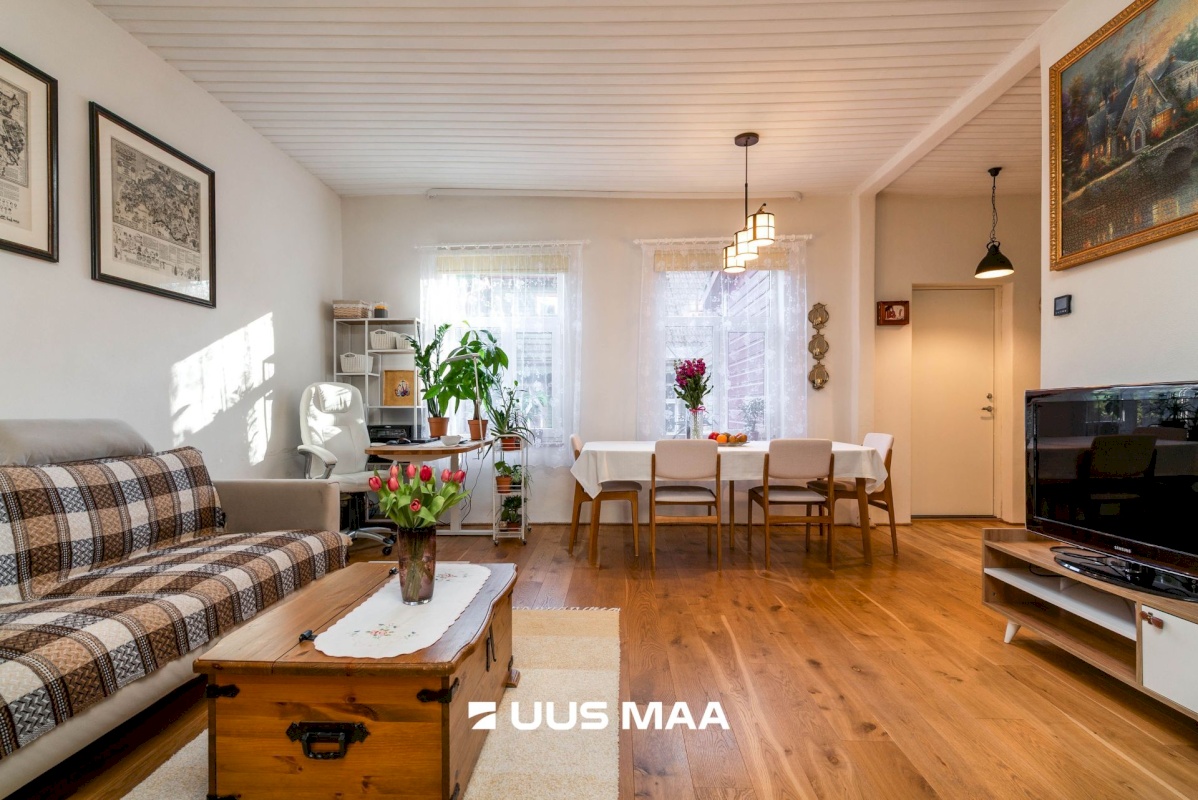 Viljandi linn, Kesklinn, Posti tn 23a