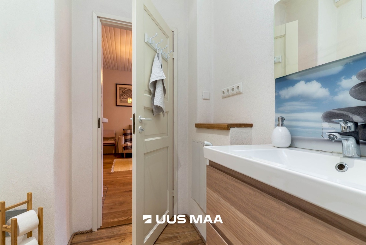 Viljandi linn, Kesklinn, Posti tn 23a