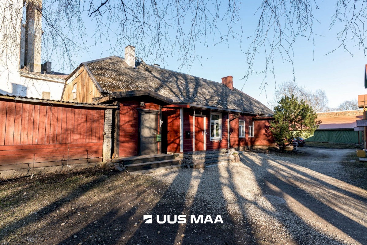 Viljandi linn, Kesklinn, Posti tn 23a