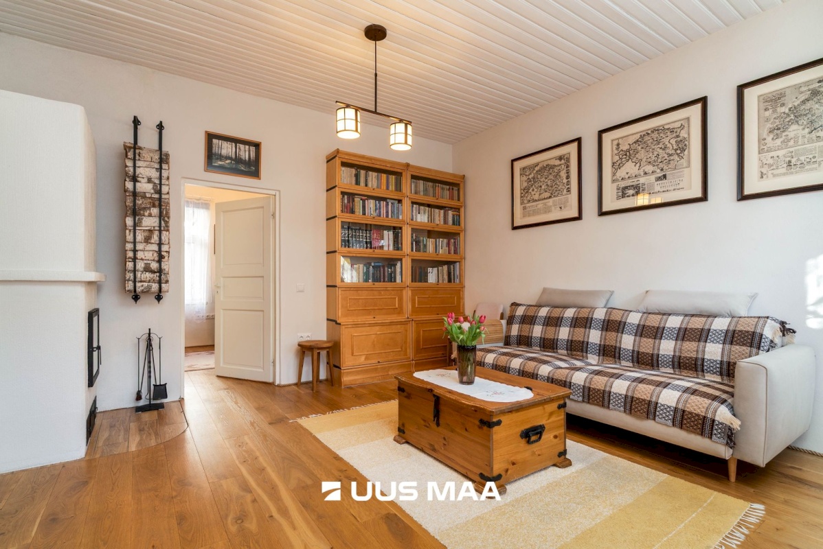 Viljandi linn, Kesklinn, Posti tn 23a