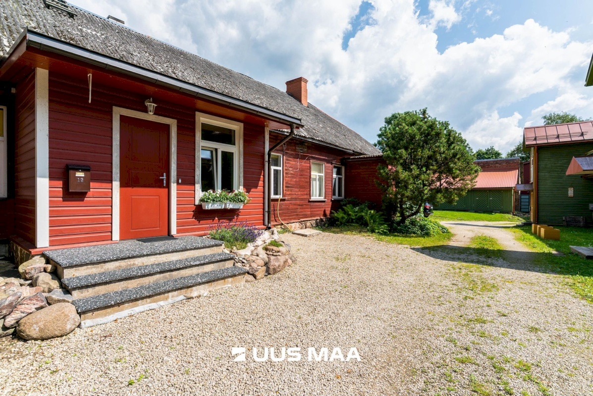 Viljandi linn, Kesklinn, Posti tn 23a