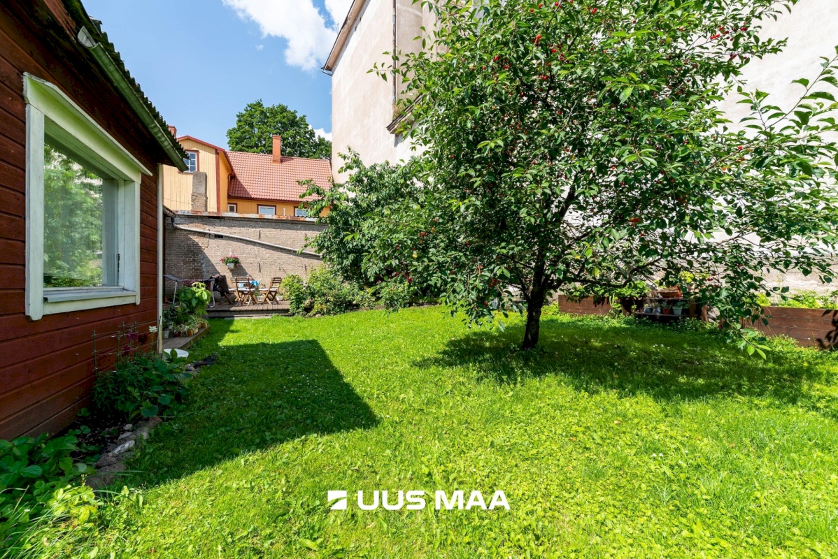 Viljandi linn, Kesklinn, Posti tn 23a