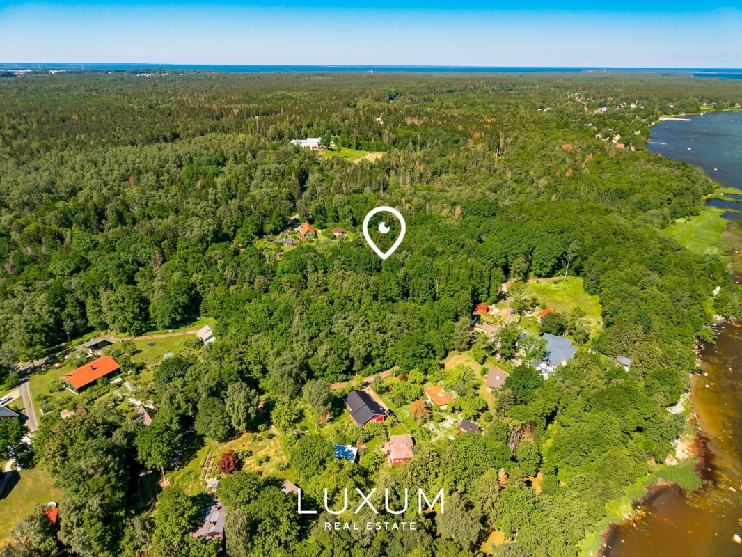 Viimsi vald, Tammneeme küla, Tammekivi tee 8