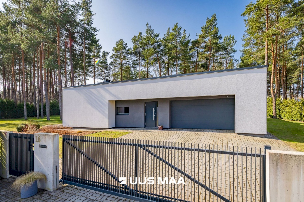 Viimsi vald, Laiaküla, Viieaia tee 16