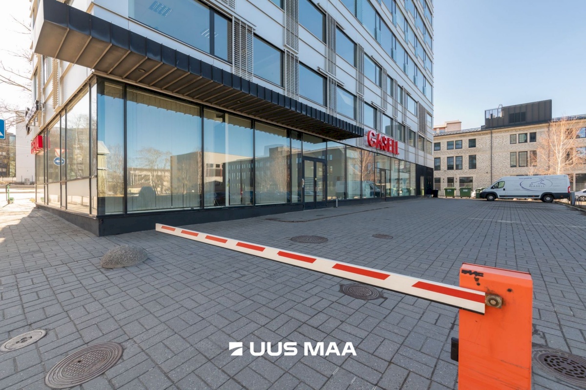 Tallinn, Kesklinna linnaosa, Kitseküla, Pärnu mnt 130