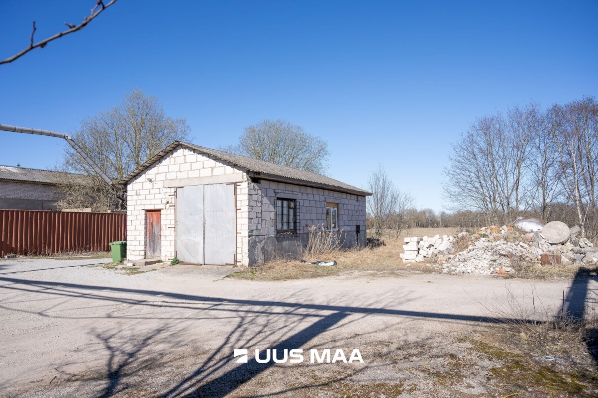 Saaremaa vald, Sikassaare küla