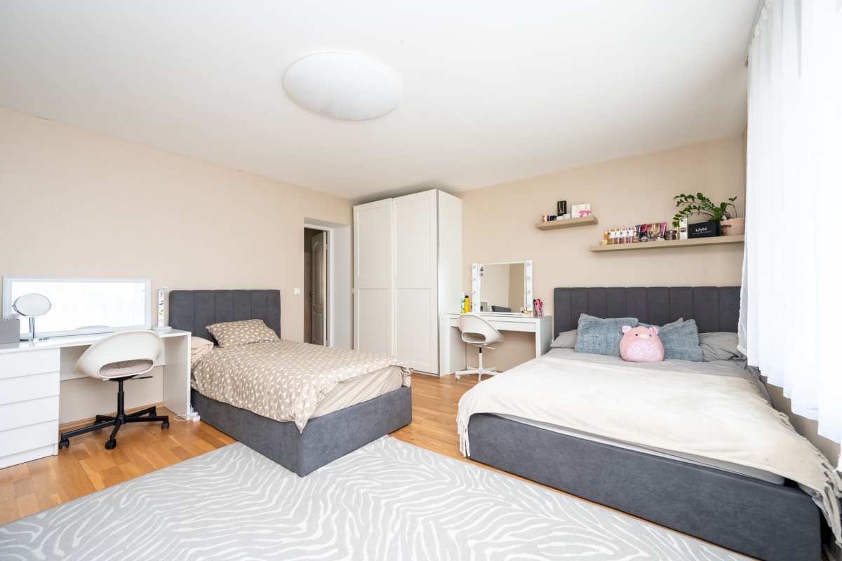 Tallinn, Kristiine linnaosa, Tondi, Ööbiku 3a