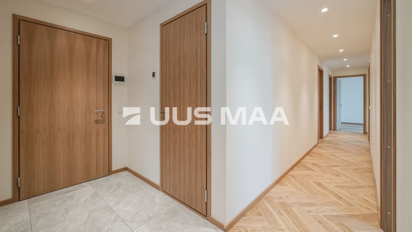 Tallinn, Nõmme linnaosa, Pääsküla, Vabaduse pst 170-9