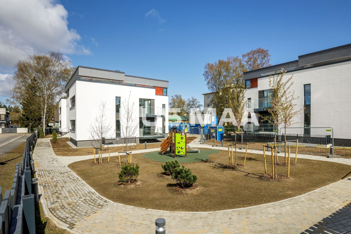 Tallinn, Nõmme linnaosa, Pääsküla, Vabaduse pst 170-5