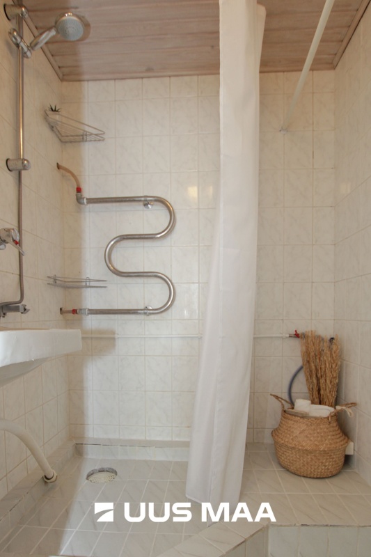 Pärnu linn, Pärnu linn, Rannarajoon, A.H Tammsaare pst 38
