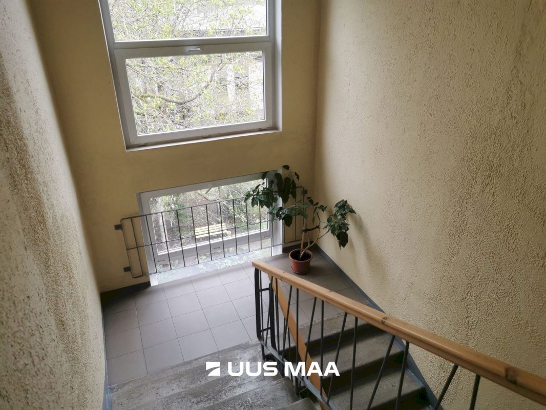 Tallinn, Lasnamäe linnaosa, Sikupilli, Kivimurru 11