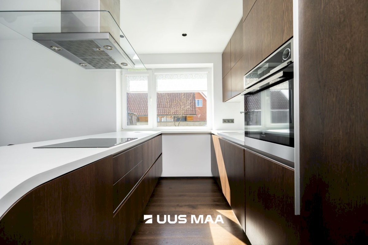 Rae vald, Peetri alevik, Kasemetsa tee 2a