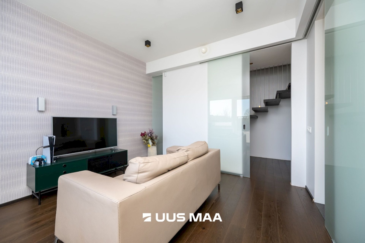 Rae vald, Peetri alevik, Kasemetsa tee 2a