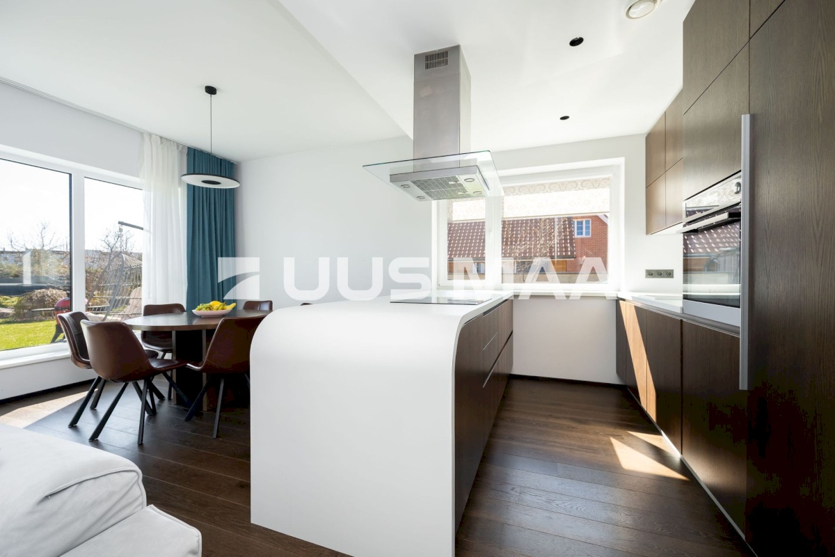 Rae vald, Peetri alevik, Kasemetsa tee 2a