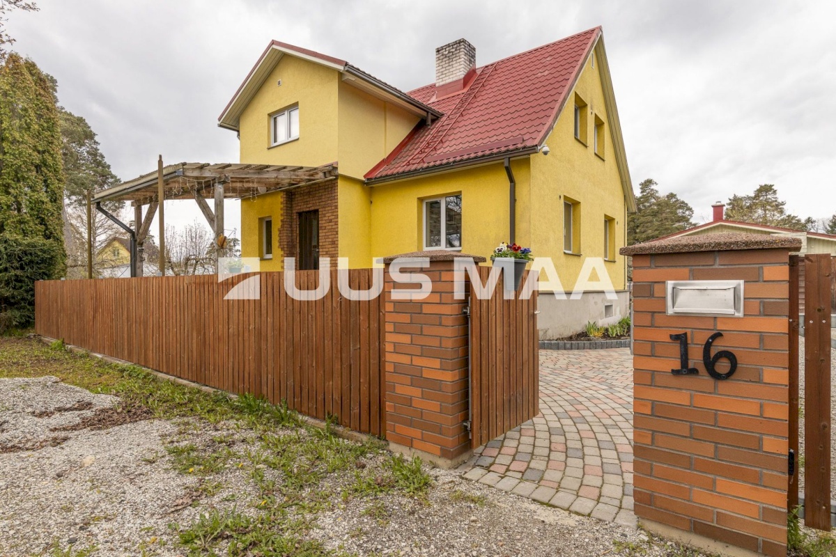 Raasiku vald, Aruküla alevik, Jaama 16