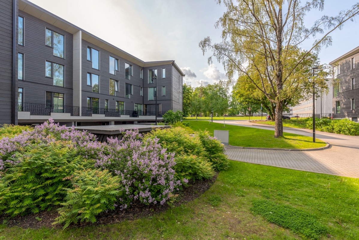 Tartu linn, Tartu linn, Karlova, Ees-Karlova, Tähe 10