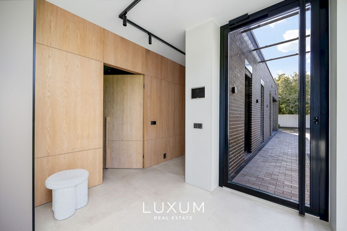 Viimsi vald, Haabneeme alevik, Rohuneeme tee 28