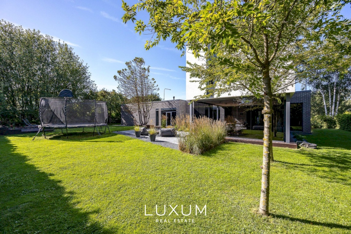 Viimsi vald, Haabneeme alevik, Rohuneeme tee 28