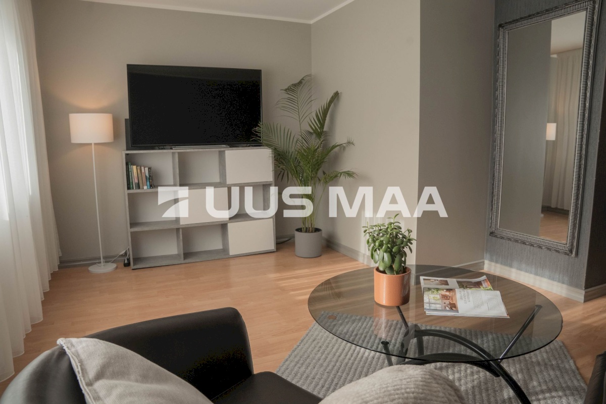 Hiiumaa vald, Kärdla linn, Pae 8