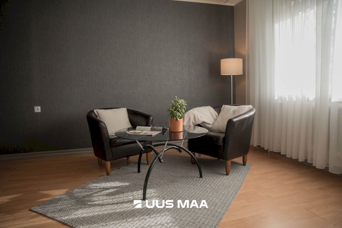 Hiiumaa vald, Kärdla linn, Pae 8