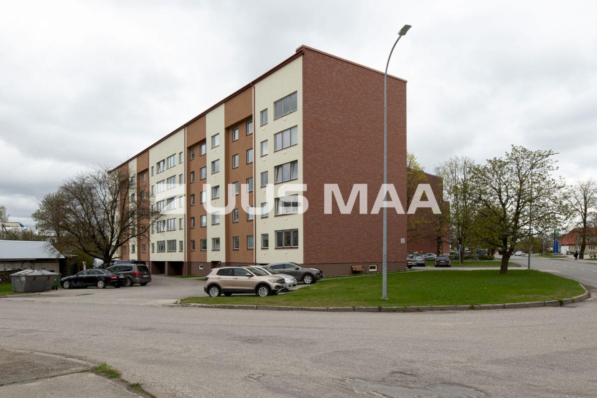 Viljandi linn, Männimäe, Reinu tee 12