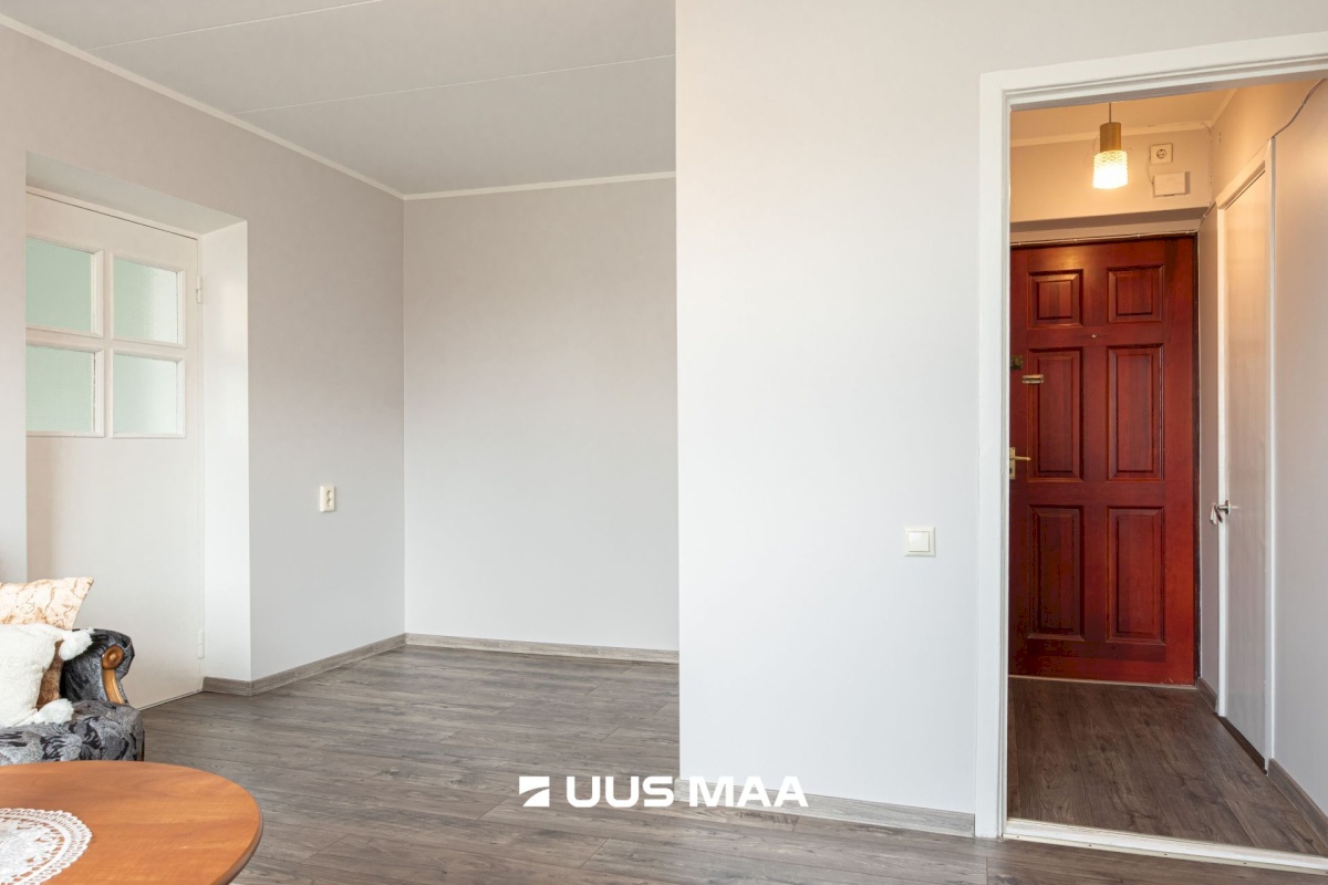 Viljandi linn, Männimäe, Reinu tee 12