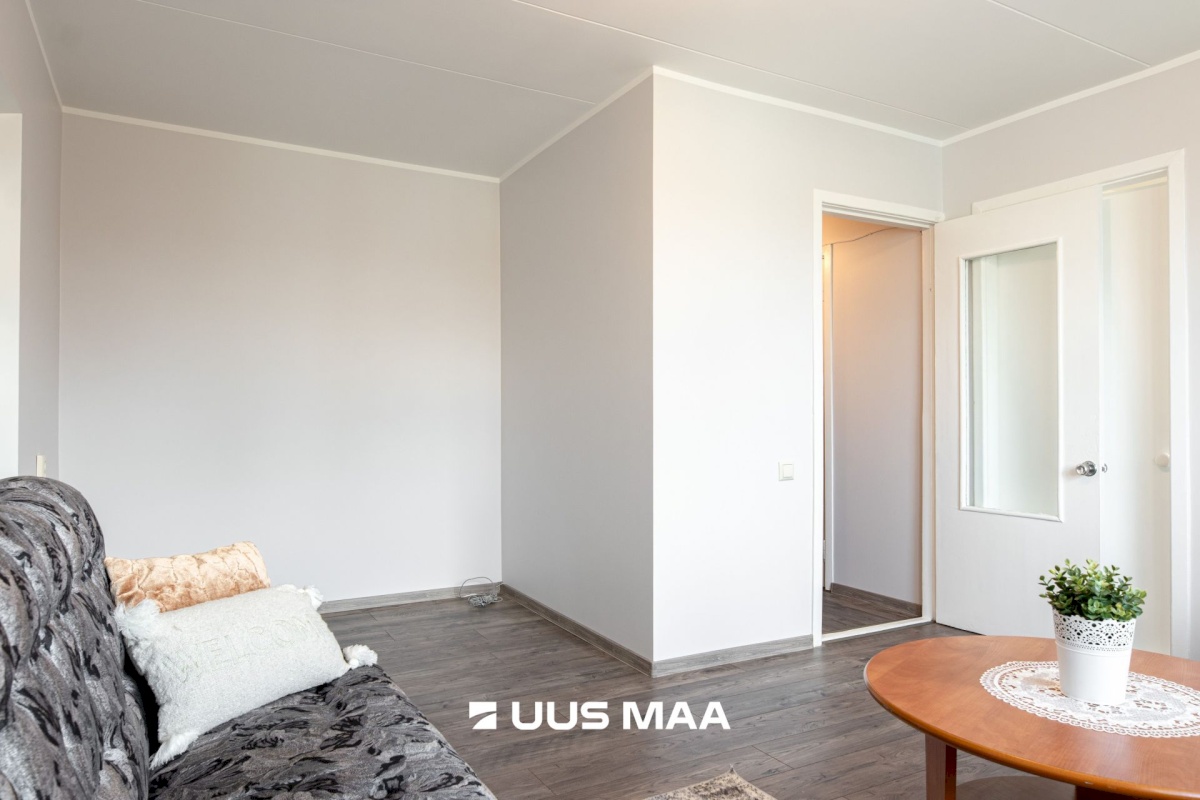 Viljandi linn, Männimäe, Reinu tee 12