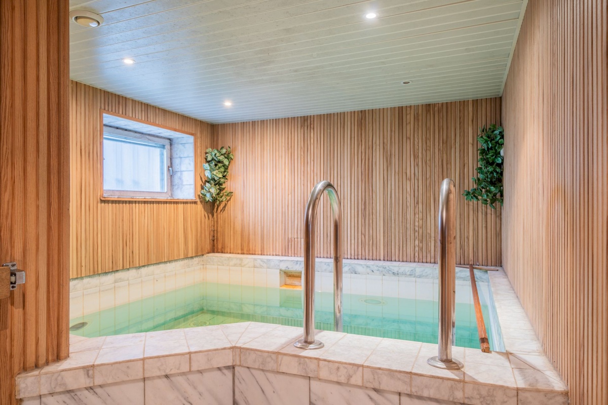 Tartu linn, Tartu linn, Ropka, Ääsi 2a