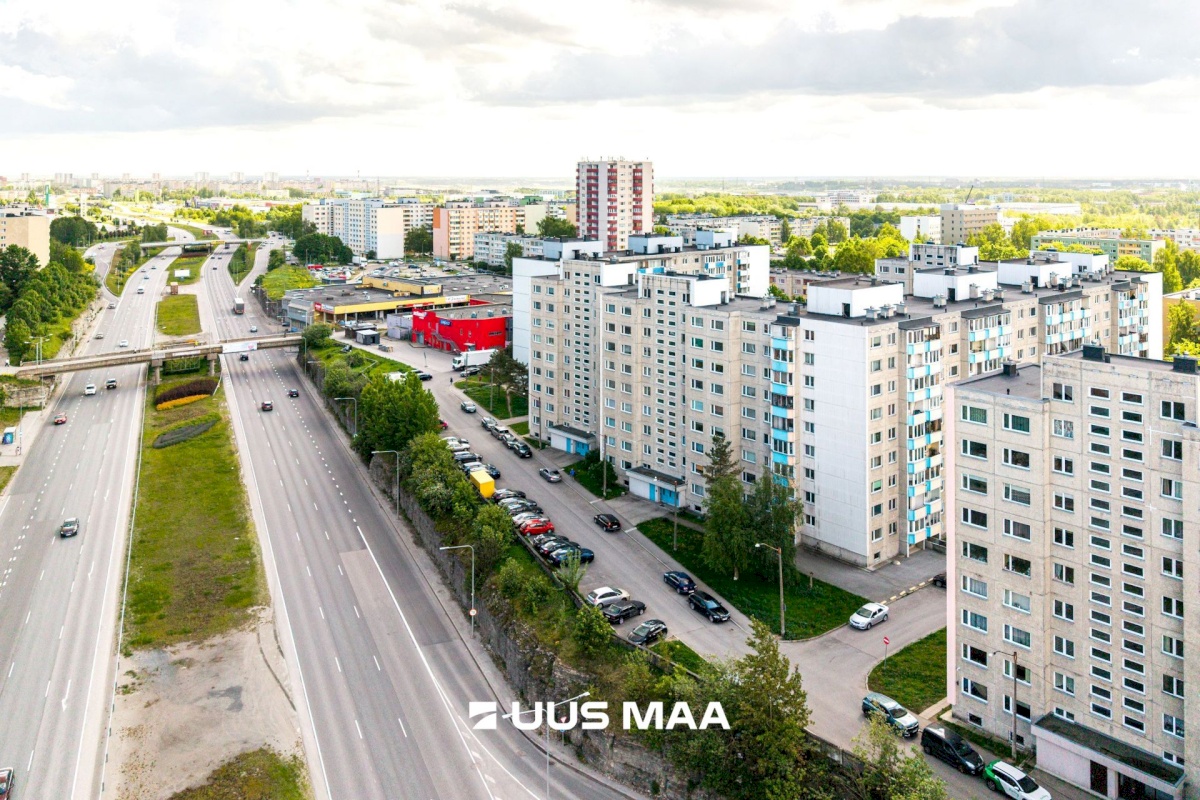 Tallinn, Lasnamäe linnaosa, Laagna, Vikerlase 15