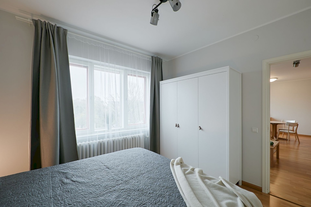 Tallinn, Kesklinna linnaosa, Pärnu mnt 27