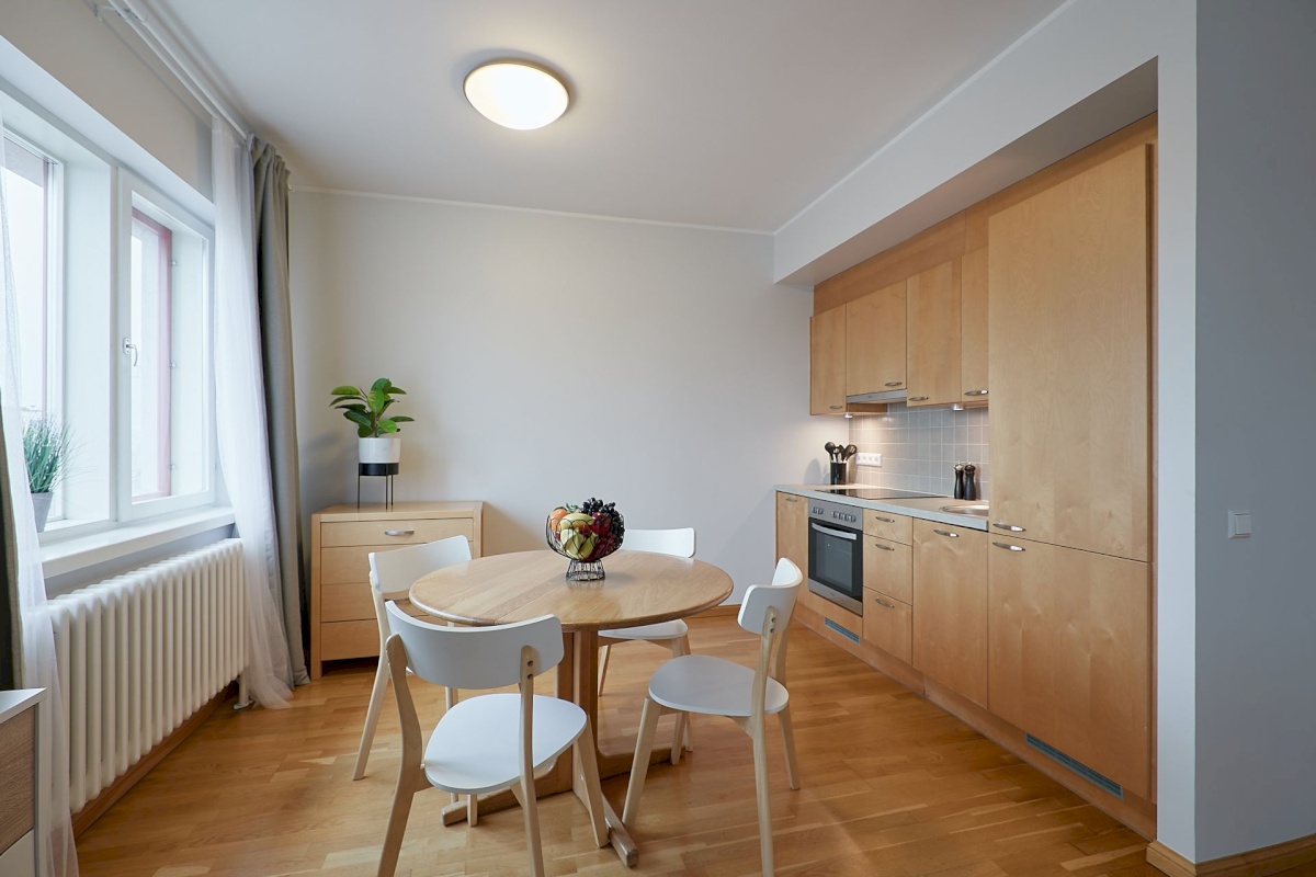 Tallinn, Kesklinna linnaosa, Pärnu mnt 27