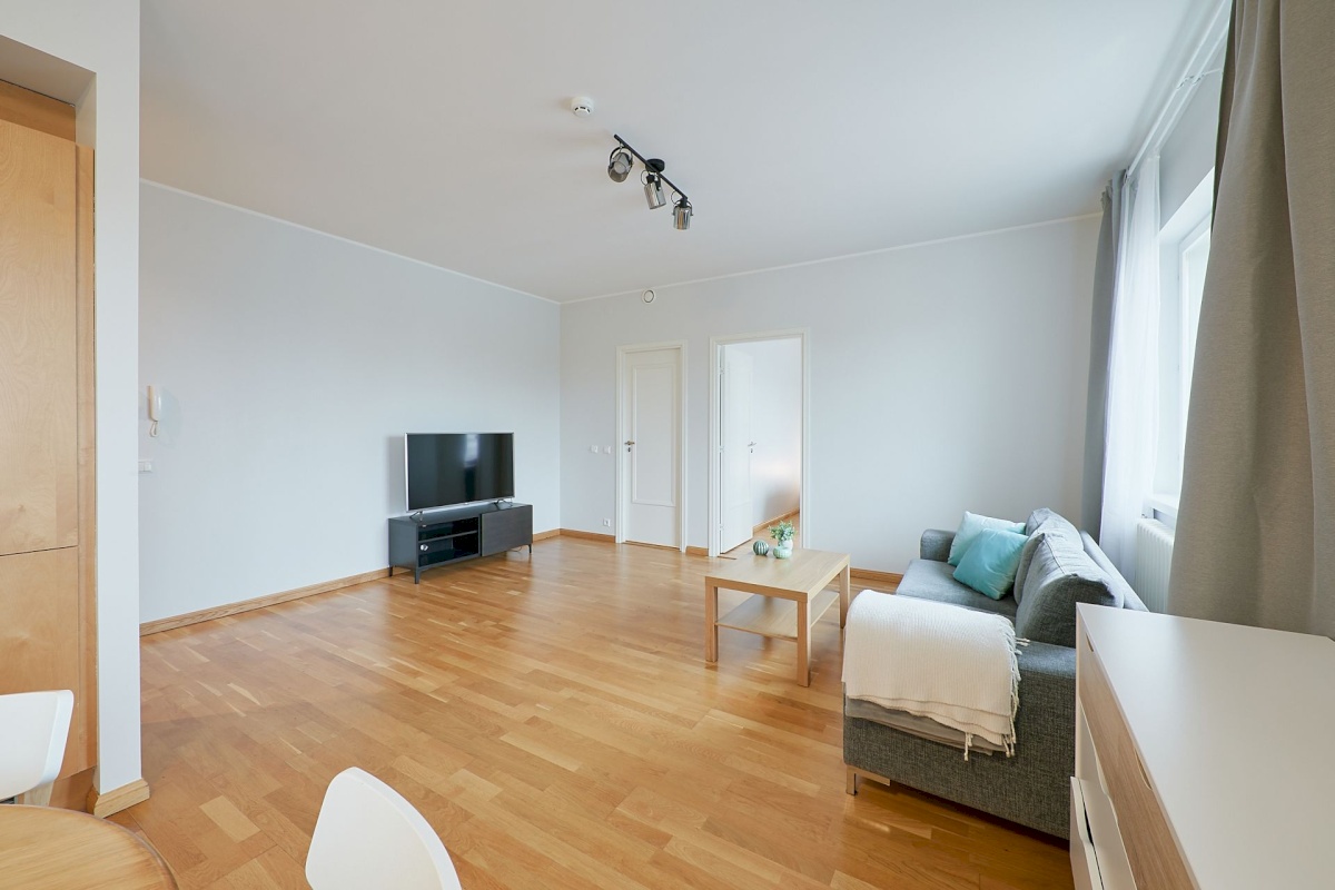 Tallinn, Kesklinna linnaosa, Pärnu mnt 27