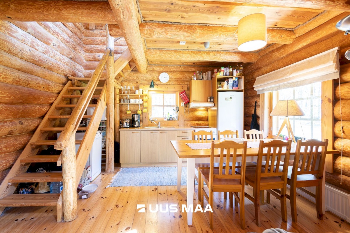 Saaremaa vald, Ninase küla, Loojangu