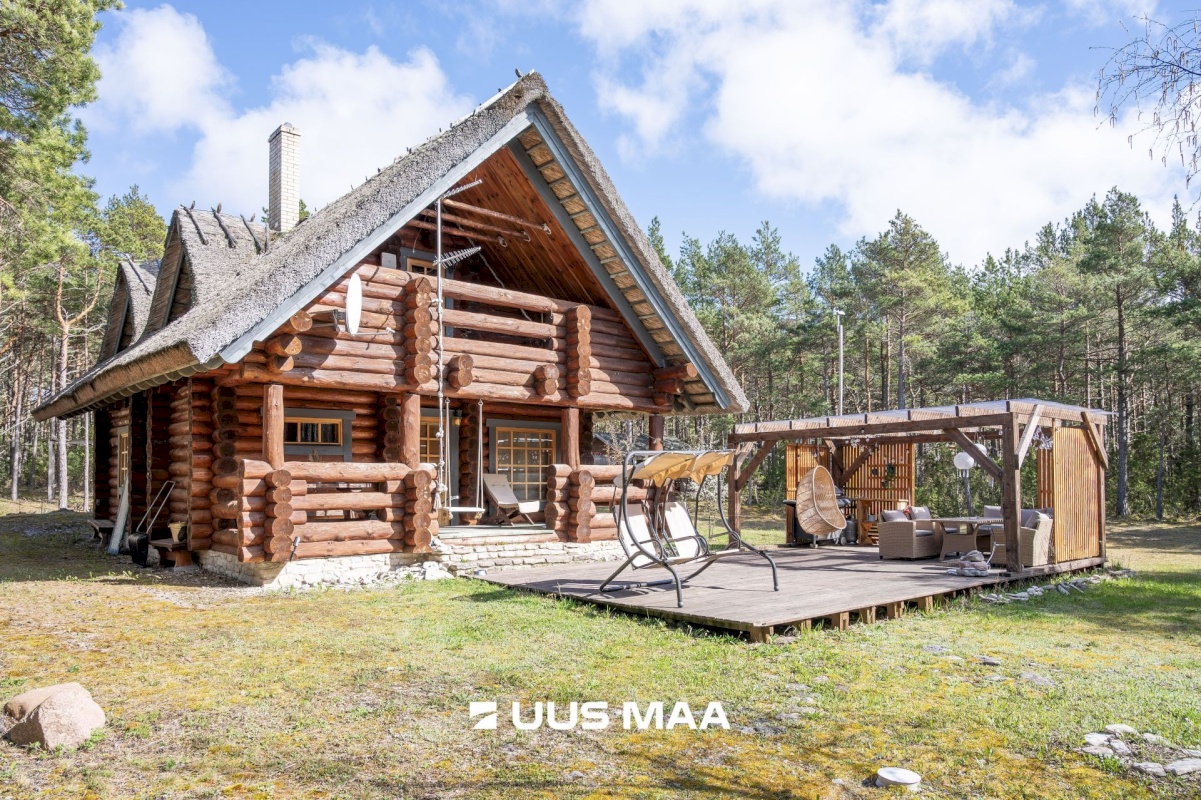 Saaremaa vald, Ninase küla, Loojangu
