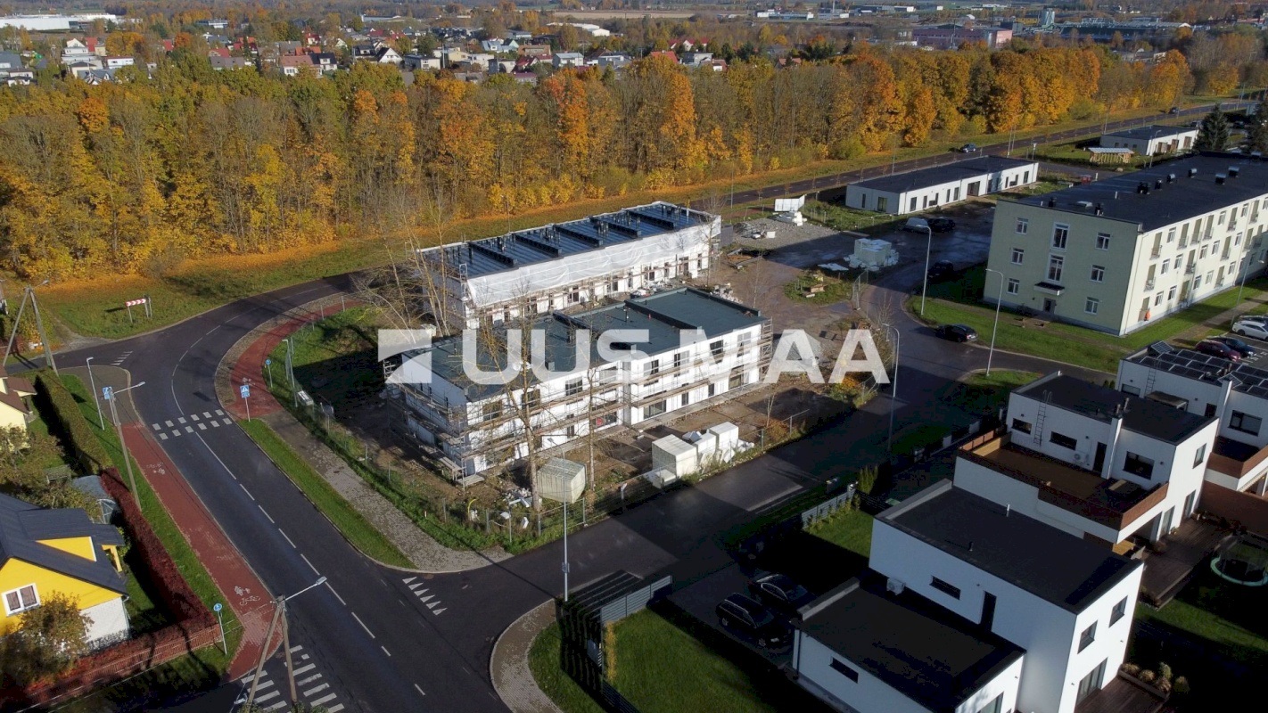 Rakvere linn, Mõisavälja 1-4