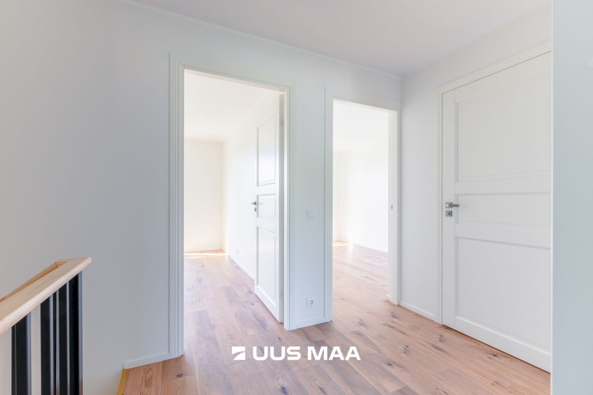 Rakvere linn, Mõisavälja 1-2