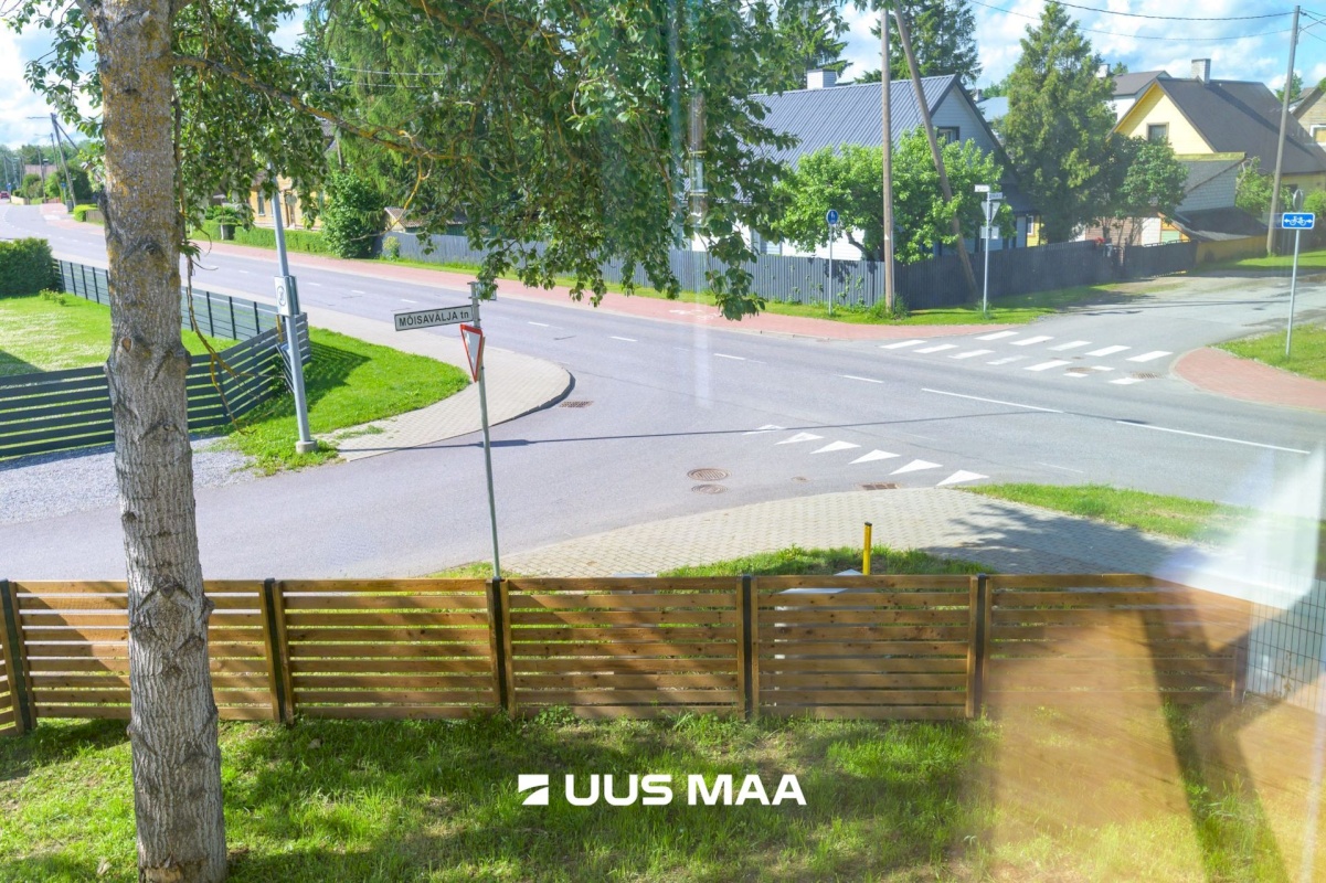 Rakvere linn, Mõisavälja 1-2