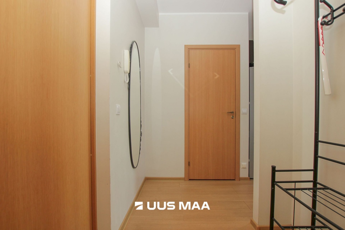 Pärnu linn, Pärnu linn, Kesklinn, Riia mnt 28a