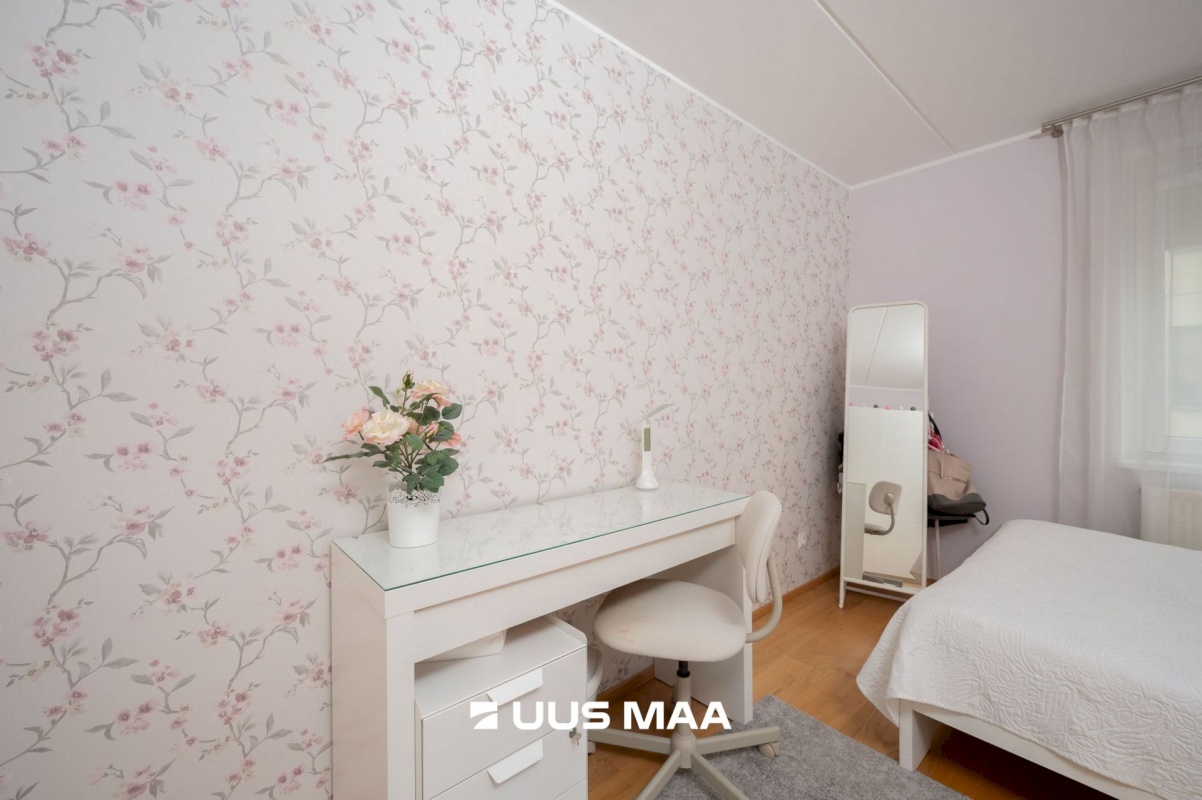 Tallinn, Kesklinna linnaosa, Kadriorg, J. Vilmsi 29