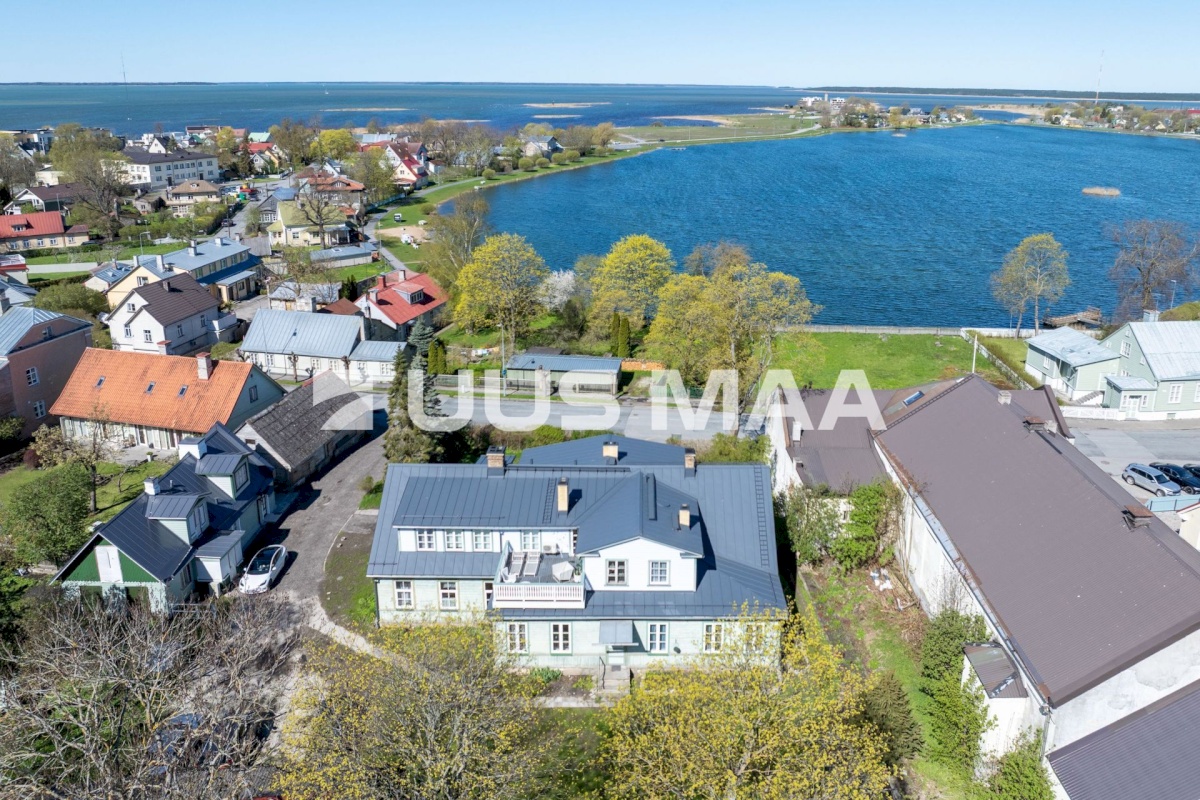 Haapsalu linn, Haapsalu linn, Suur-Lossi 12
