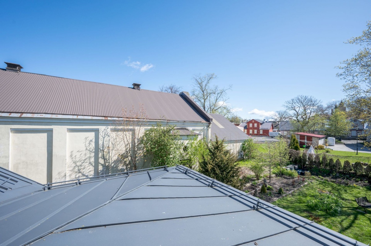 Haapsalu linn, Haapsalu linn, Suur-Lossi 12