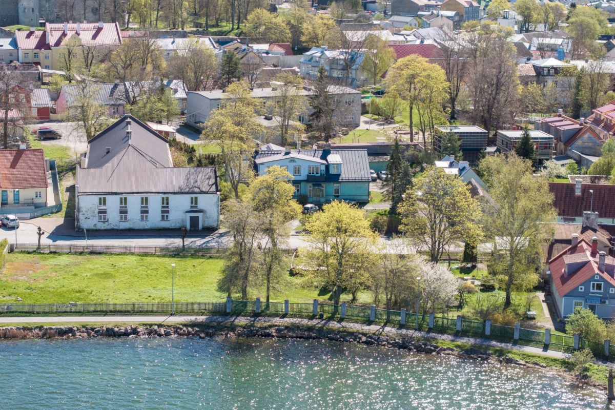 Haapsalu linn, Haapsalu linn, Suur-Lossi 12