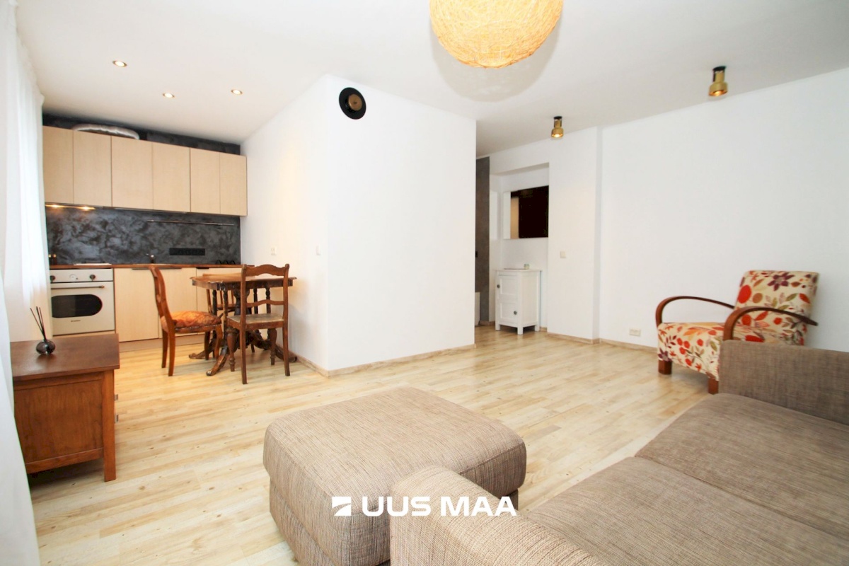 Tallinn, Kesklinna linnaosa, Uus Maailm, Villardi 28