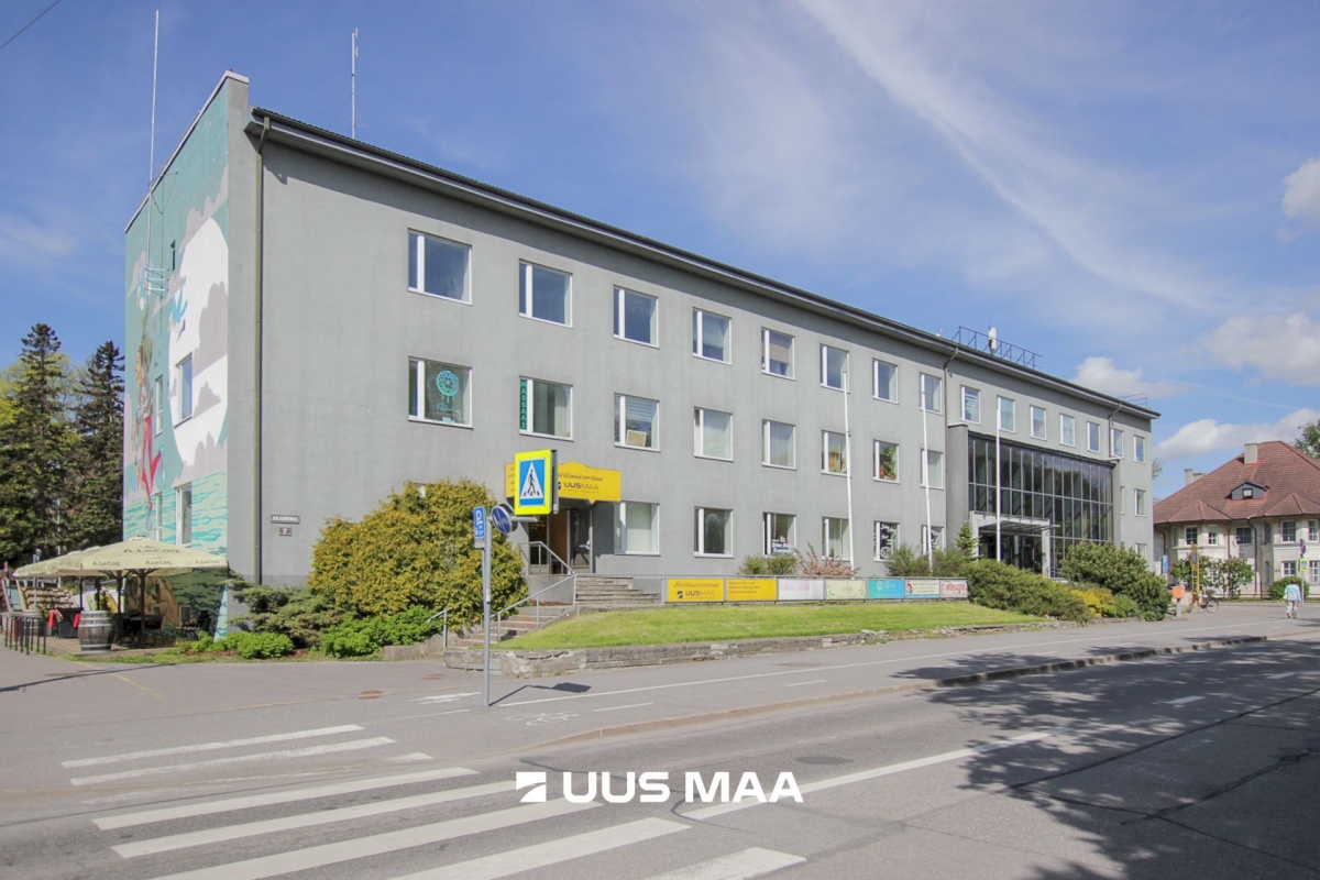 Pärnu linn, Pärnu linn, Kesklinn, Akadeemia tn 7