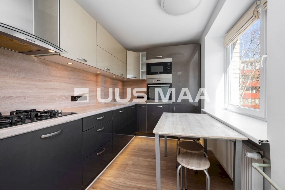 Tallinn, Mustamäe linnaosa, Tammsaare tee 83