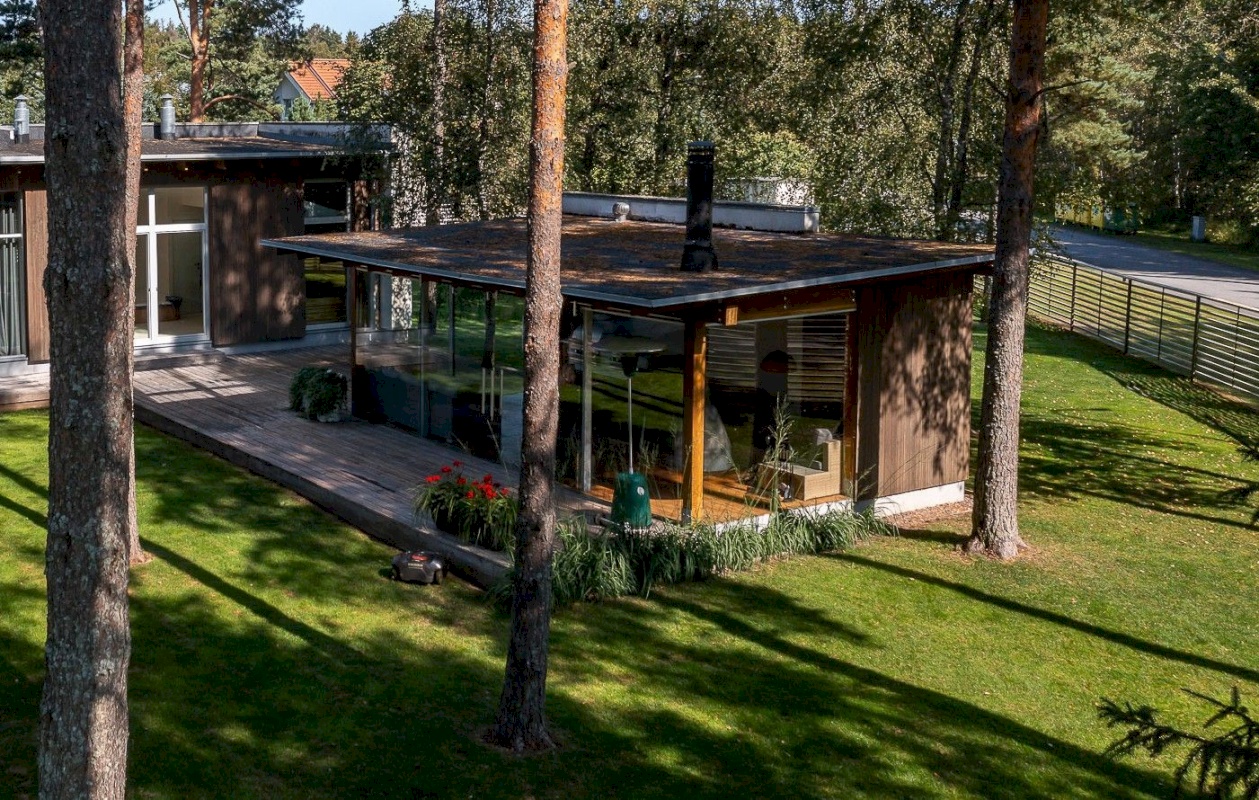 Harku vald, Rannamõisa küla, Merihobu tee 9