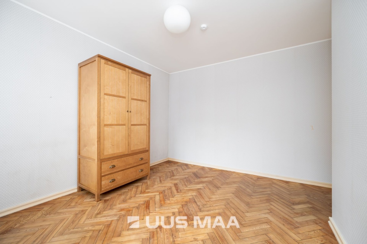 Tallinn, Kesklinna linnaosa, Kadriorg, Raua 25