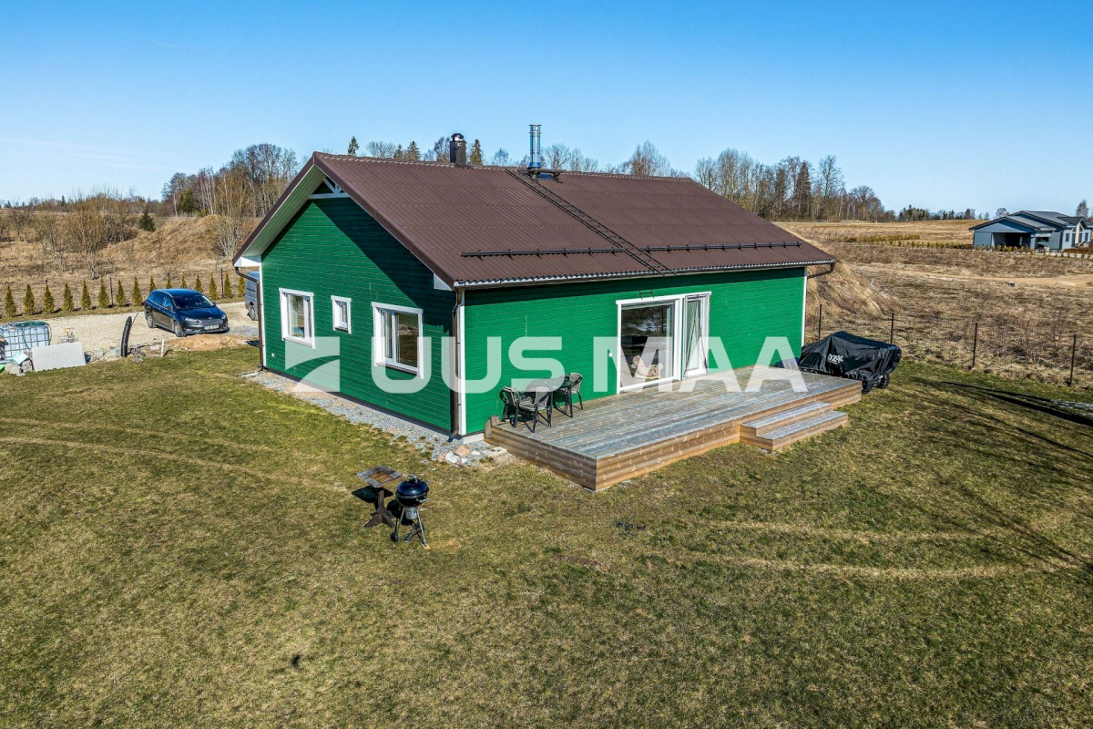 Viljandi vald, Peetrimõisa küla, Ilvese tee 8